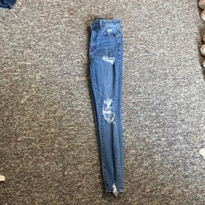 American Eagle skinny jeans